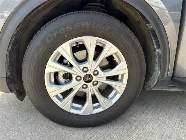 used 2024 Ford Escape car, priced at $19,099