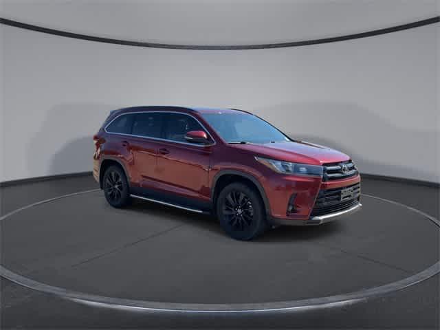 used 2019 Toyota Highlander car, priced at $29,063