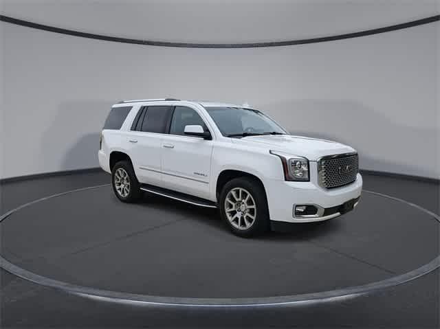 used 2015 GMC Yukon car, priced at $25,596