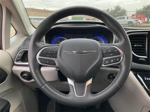 used 2022 Chrysler Pacifica car, priced at $18,861