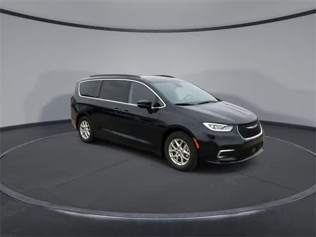 used 2022 Chrysler Pacifica car, priced at $18,861