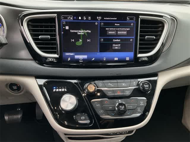 used 2022 Chrysler Pacifica car, priced at $18,861