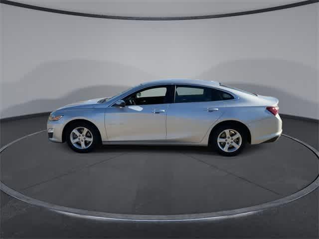 used 2022 Chevrolet Malibu car, priced at $16,124