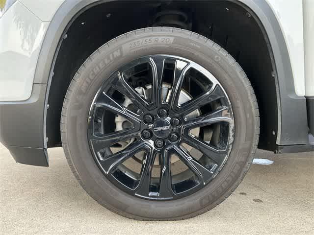 used 2023 GMC Acadia car, priced at $32,323
