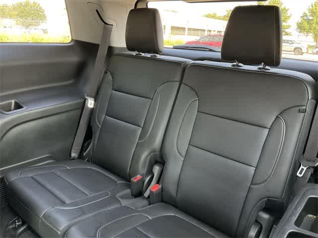 used 2023 GMC Acadia car, priced at $32,323