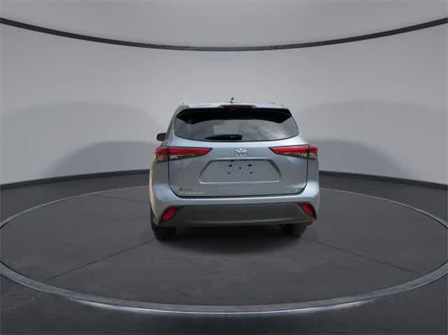 used 2020 Toyota Highlander car, priced at $28,456