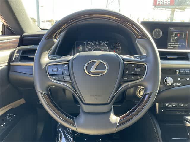 used 2021 Lexus ES 350 car, priced at $33,760