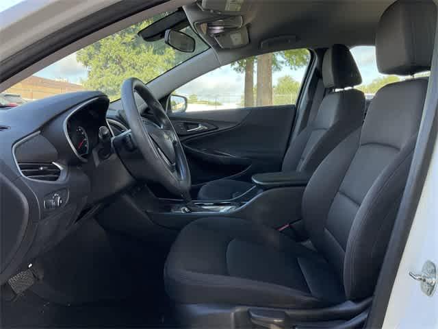 used 2019 Chevrolet Malibu car, priced at $10,107