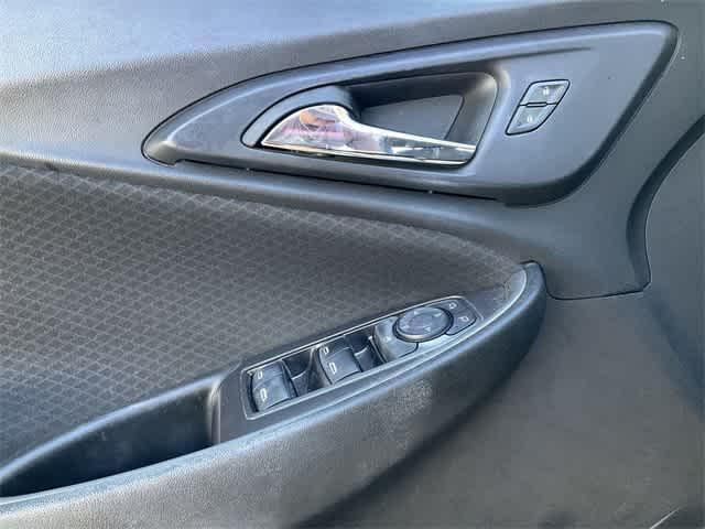 used 2019 Chevrolet Malibu car, priced at $10,107