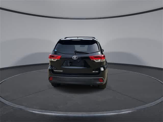 used 2017 Toyota Highlander car, priced at $22,264