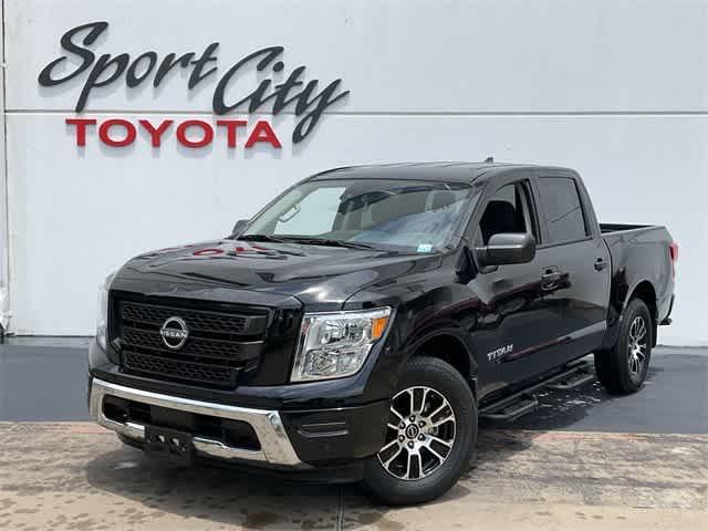 used 2024 Nissan Titan car, priced at $36,233