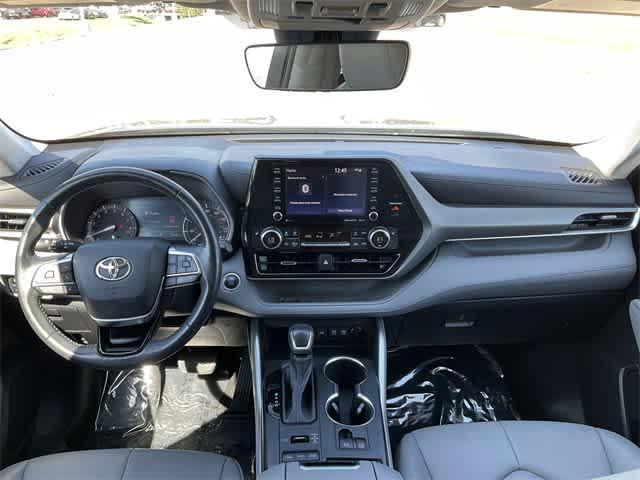 used 2021 Toyota Highlander car, priced at $29,681