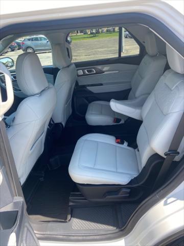 used 2025 Ford Explorer car, priced at $49,900