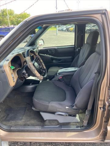 used 2003 GMC Sonoma car, priced at $7,995