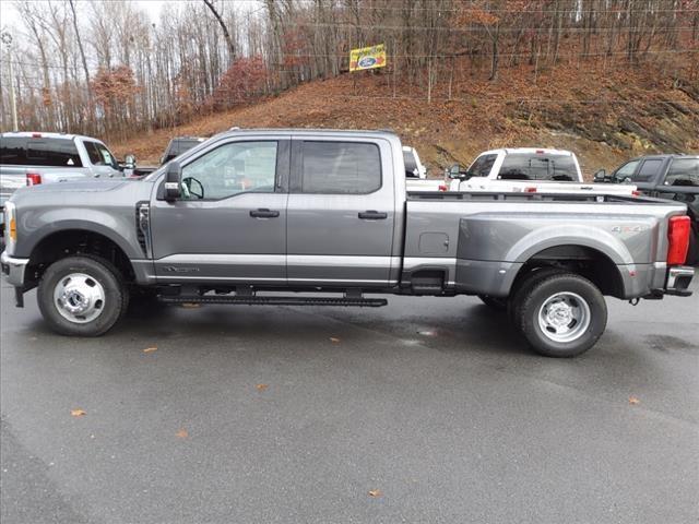 new 2024 Ford F-350 car, priced at $68,193