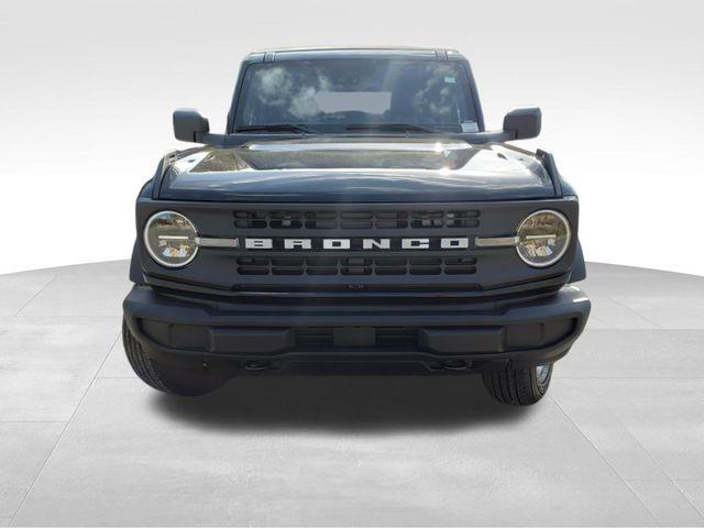 new 2025 Ford Bronco car, priced at $38,493