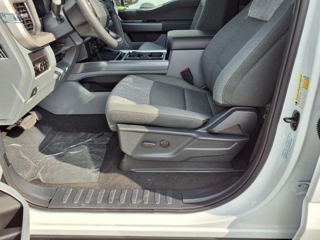 new 2025 Ford F-250 car, priced at $74,758