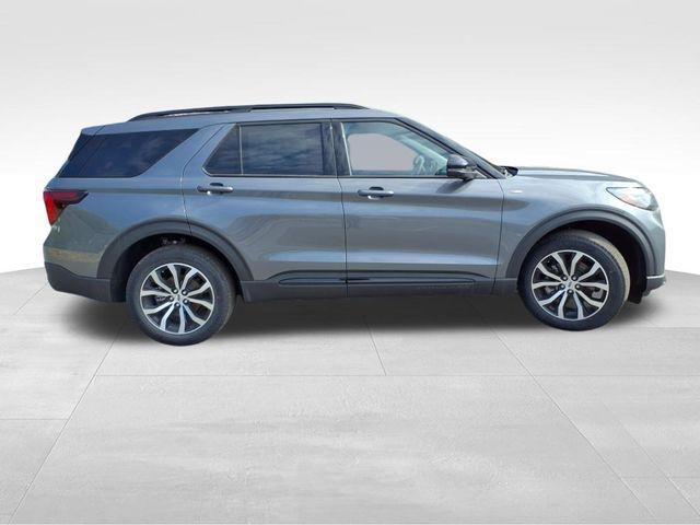 new 2025 Ford Explorer car, priced at $43,803