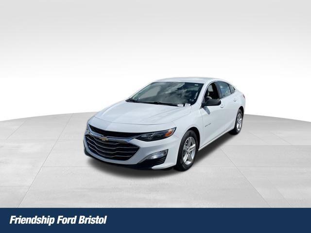 used 2022 Chevrolet Malibu car, priced at $18,998