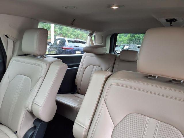 used 2024 Ford Expedition Max car, priced at $61,938