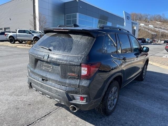 used 2025 Honda Passport car, priced at $43,998