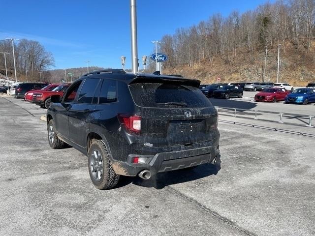 used 2025 Honda Passport car, priced at $43,998