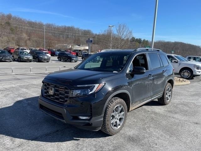 used 2025 Honda Passport car, priced at $43,998