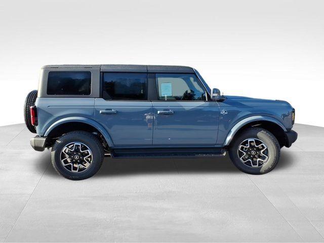 new 2025 Ford Bronco car, priced at $53,332