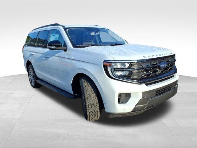 new 2025 Ford Expedition car, priced at $69,731