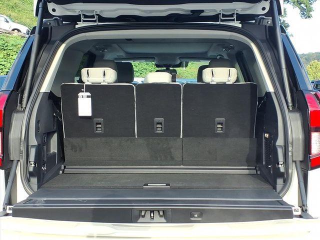 new 2025 Ford Expedition car, priced at $91,645