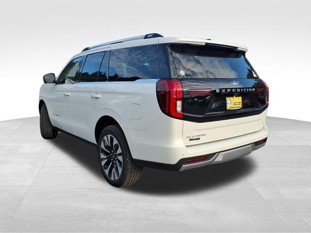new 2025 Ford Expedition car, priced at $91,645