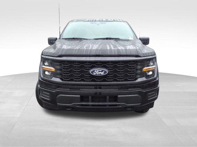 new 2025 Ford F-150 car, priced at $45,627