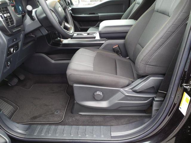 new 2025 Ford F-150 car, priced at $45,627