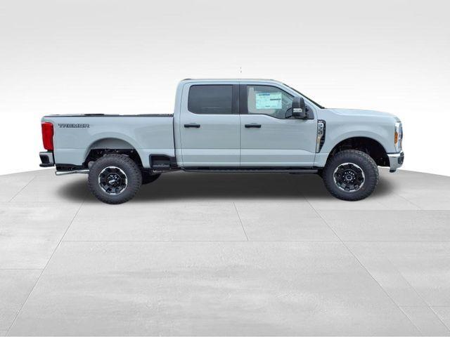 new 2025 Ford F-350 car, priced at $61,444
