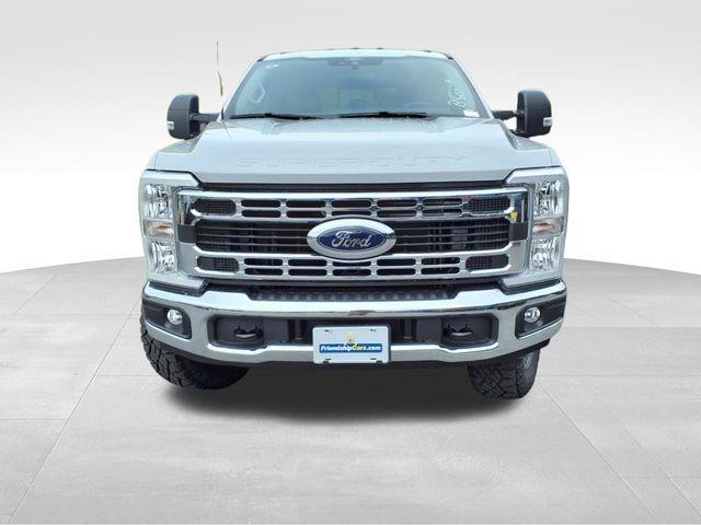 new 2025 Ford F-350 car, priced at $61,444