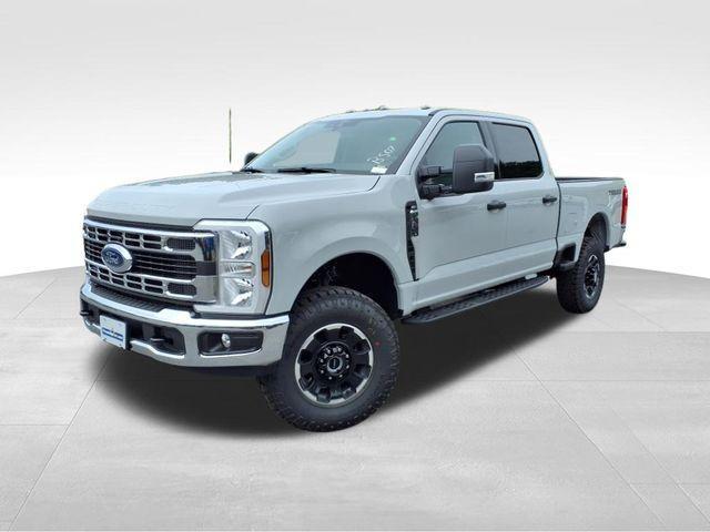 new 2025 Ford F-350 car, priced at $61,444