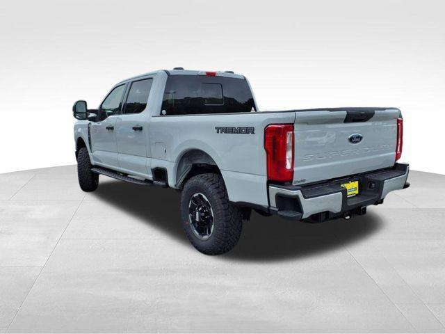new 2025 Ford F-350 car, priced at $61,444