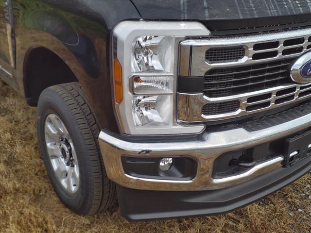 new 2024 Ford F-250 car, priced at $65,862