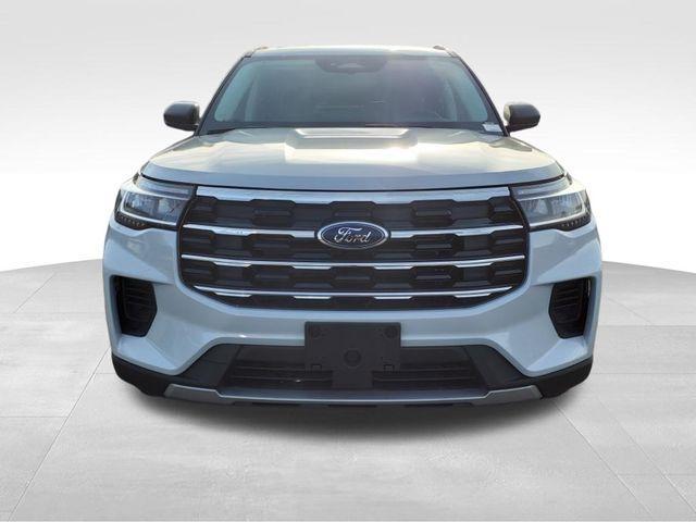 new 2025 Ford Explorer car, priced at $44,147