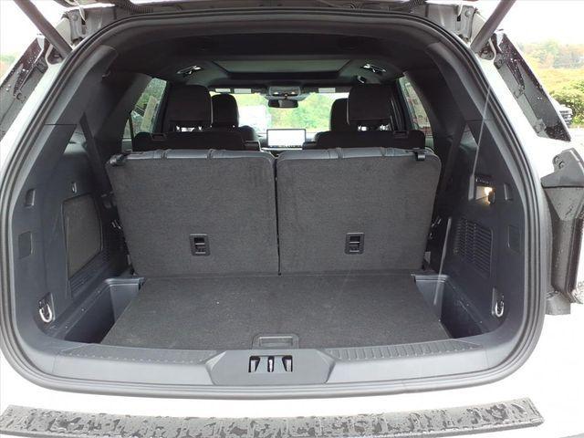 new 2025 Ford Explorer car, priced at $63,435