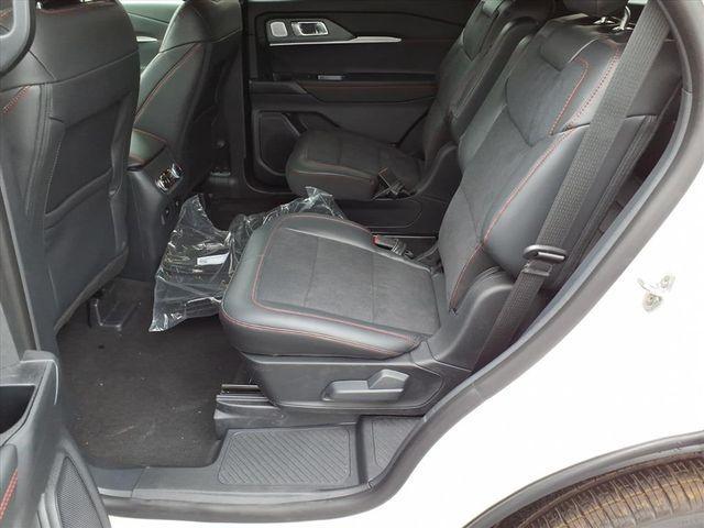 new 2025 Ford Explorer car, priced at $63,435