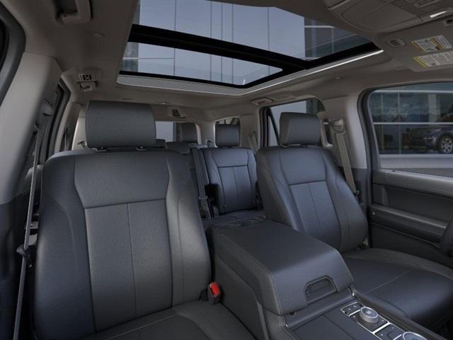 new 2024 Ford Expedition car, priced at $62,070