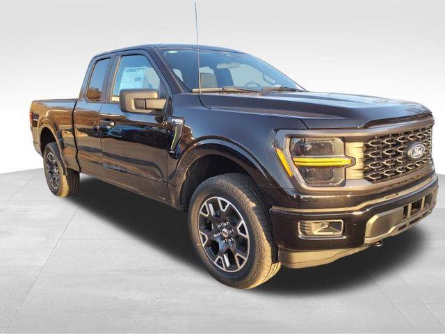 new 2025 Ford F-150 car, priced at $47,298