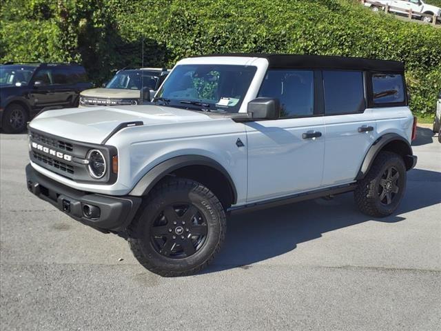 new 2024 Ford Bronco car, priced at $44,915