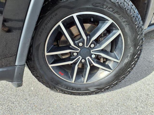 used 2020 Jeep Grand Cherokee car, priced at $22,448