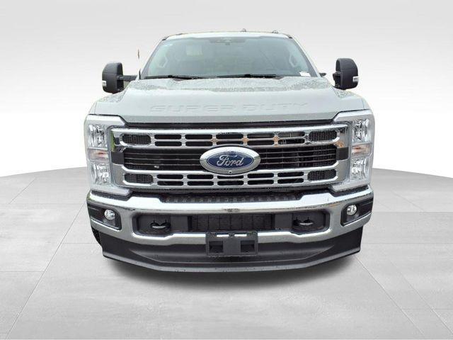 new 2025 Ford F-350 car, priced at $75,825