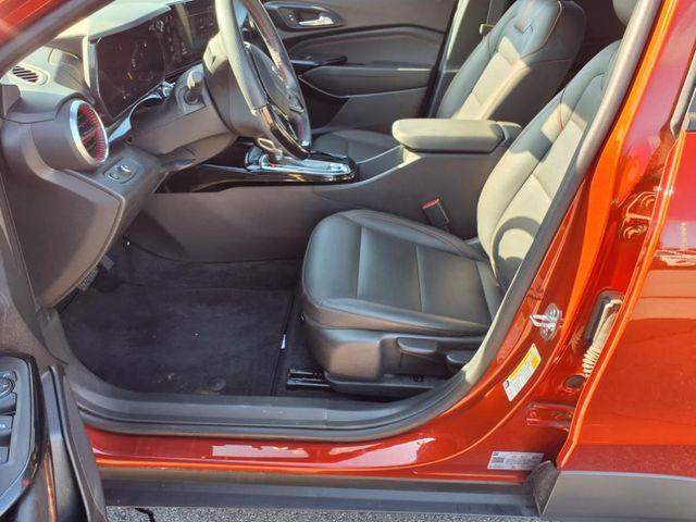 used 2024 Chevrolet Trax car, priced at $23,548