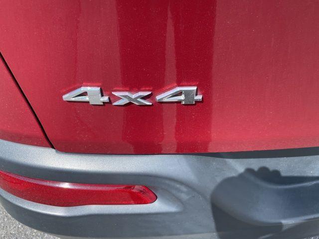 used 2014 Jeep Cherokee car, priced at $12,798