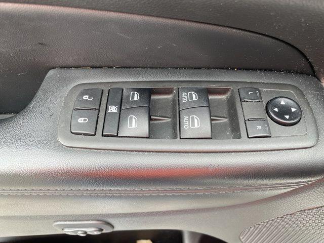 used 2021 Jeep Grand Cherokee car, priced at $25,998