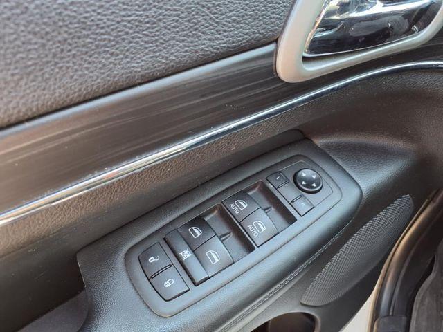 used 2021 Jeep Grand Cherokee car, priced at $25,938